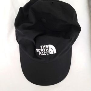 North Face black hat